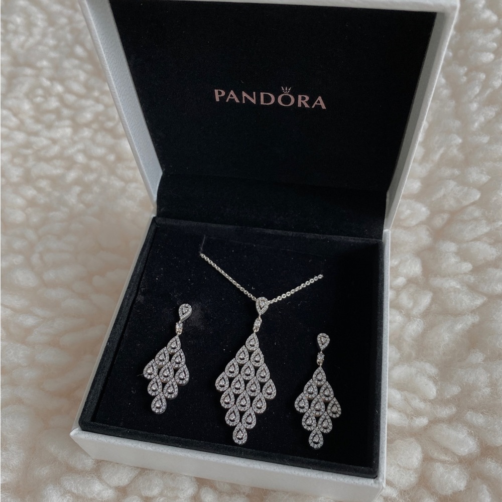 Brand New Pandora earring necklace set